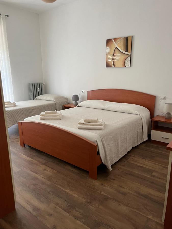 Appartamento Mela Ad Alba, Cuore Delle Langhe Eksteriør billede